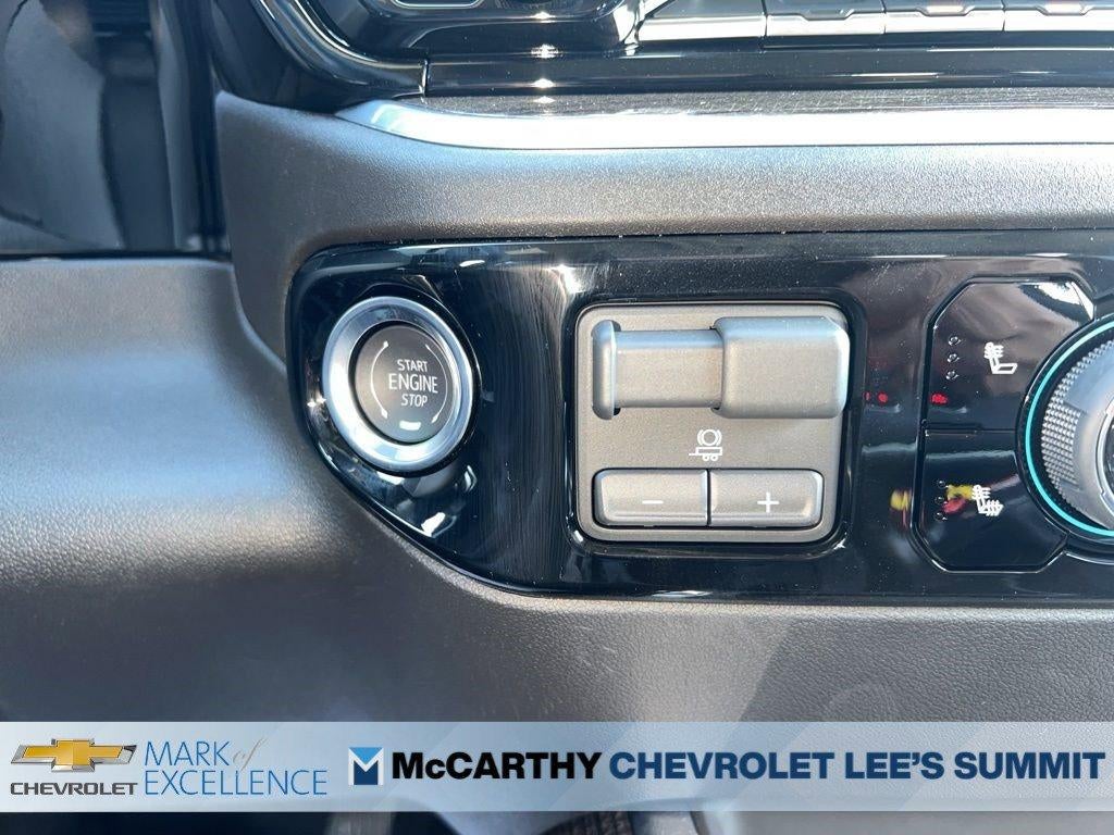 2026 Chevrolet Silverado 1500 Crew Cab Short Box 4-Wheel Drive RST