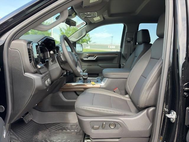2026 Chevrolet Silverado 1500 Crew Cab Short Box 4-Wheel Drive RST