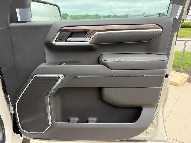 2026 Chevrolet Silverado 1500 Crew Cab Short Box 4-Wheel Drive RST