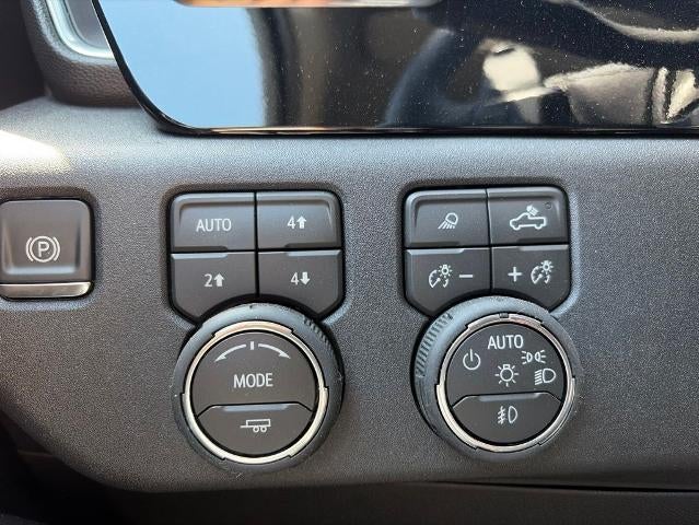 2026 Chevrolet Silverado 1500 Crew Cab Short Box 4-Wheel Drive LTZ