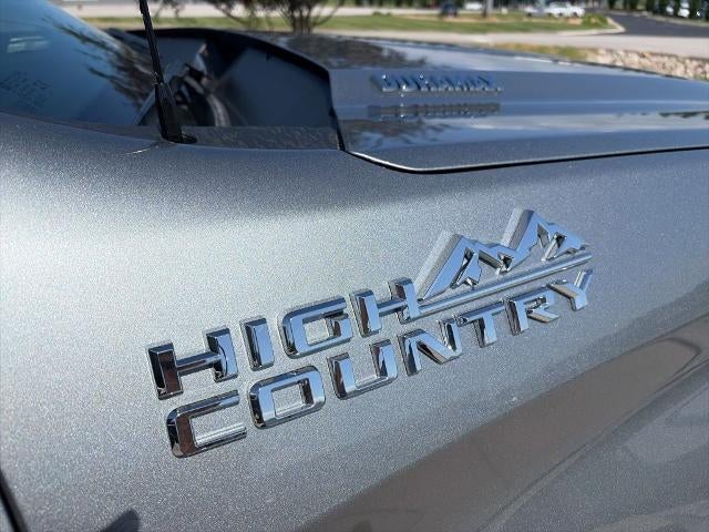 2026 Chevrolet Silverado 1500 Crew Cab Short Box 4-Wheel Drive High Country