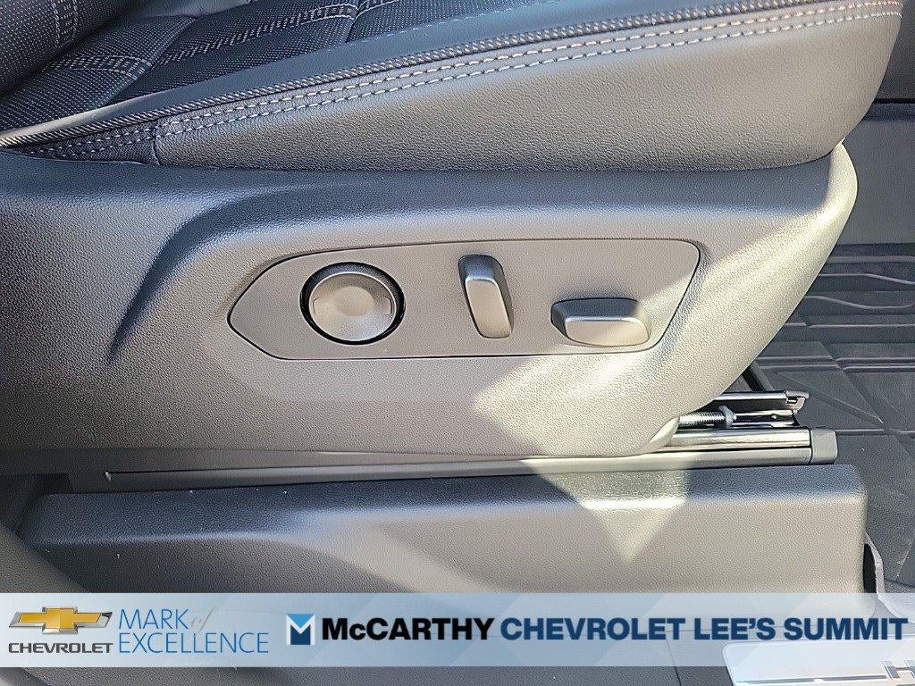 2026 Chevrolet Silverado 1500 Crew Cab Short Box 4-Wheel Drive High Country