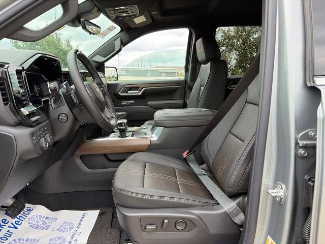 2026 Chevrolet Silverado 1500 Crew Cab Short Box 4-Wheel Drive High Country