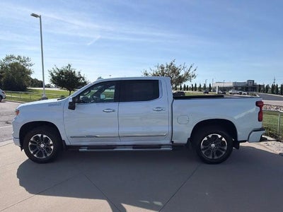 2026 Chevrolet Silverado 1500 Crew Cab Short Box 4-Wheel Drive High Country