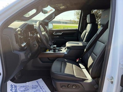 2026 Chevrolet Silverado 1500 Crew Cab Short Box 4-Wheel Drive High Country