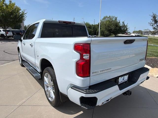 2026 Chevrolet Silverado 1500 Crew Cab Short Box 4-Wheel Drive High Country