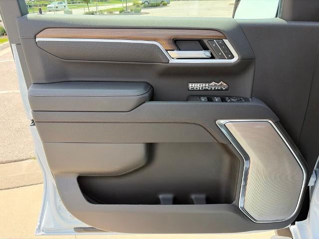 2026 Chevrolet Silverado 1500 Crew Cab Short Box 4-Wheel Drive High Country