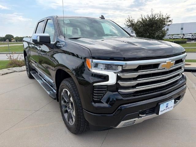 2026 Chevrolet Silverado 1500 Crew Cab Short Box 4-Wheel Drive High Country
