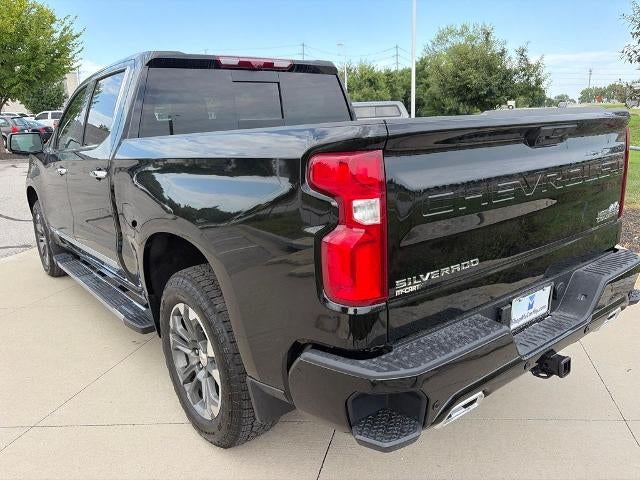 2026 Chevrolet Silverado 1500 Crew Cab Short Box 4-Wheel Drive High Country
