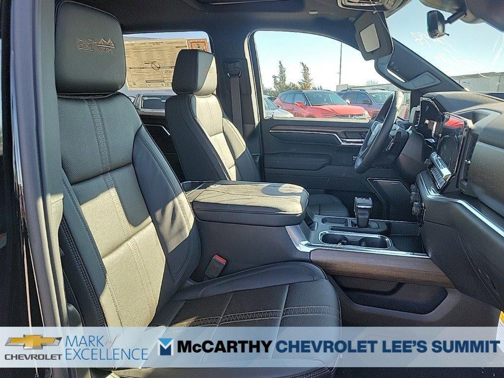 2026 Chevrolet Silverado 1500 Crew Cab Short Box 4-Wheel Drive High Country