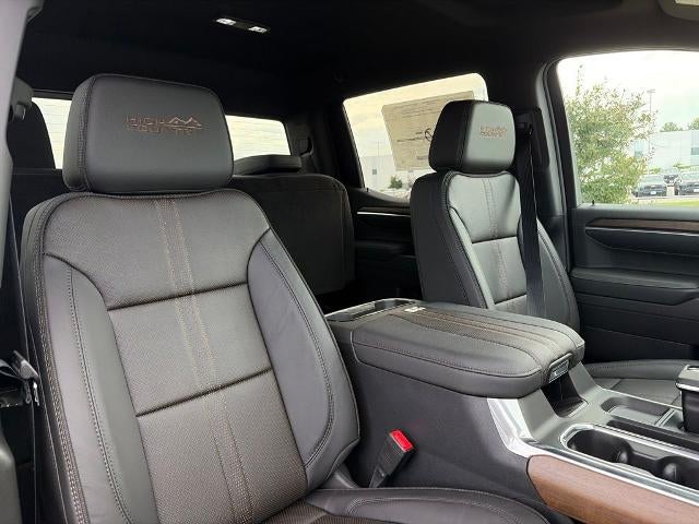 2026 Chevrolet Silverado 1500 Crew Cab Short Box 4-Wheel Drive High Country