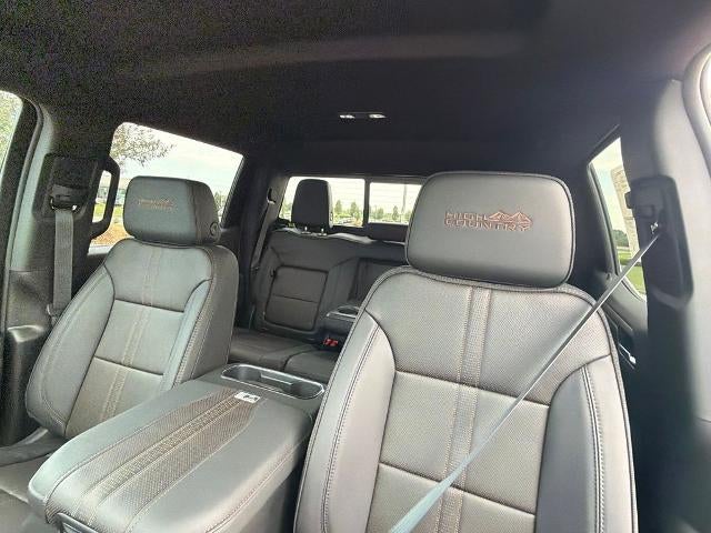 2026 Chevrolet Silverado 1500 Crew Cab Short Box 4-Wheel Drive High Country