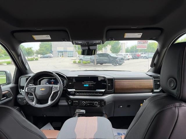 2026 Chevrolet Silverado 1500 Crew Cab Short Box 4-Wheel Drive High Country