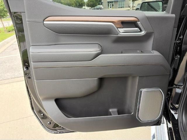 2026 Chevrolet Silverado 1500 Crew Cab Short Box 4-Wheel Drive High Country