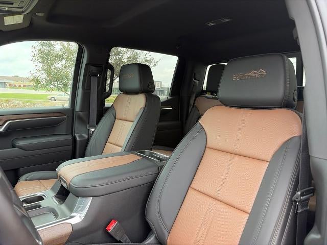 2026 Chevrolet Silverado 1500 Crew Cab Short Box 4-Wheel Drive High Country