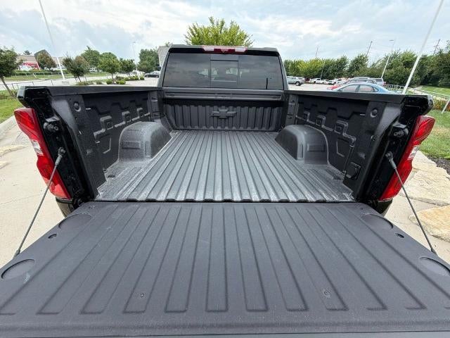 2026 Chevrolet Silverado 1500 Crew Cab Short Box 4-Wheel Drive High Country
