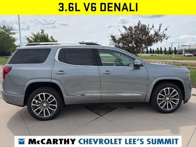 2023 GMC Acadia Denali