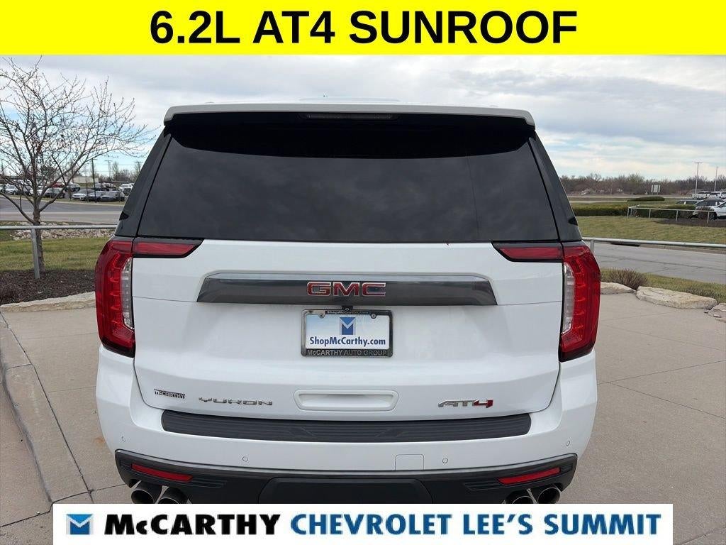 2022 GMC Yukon XL AT4
