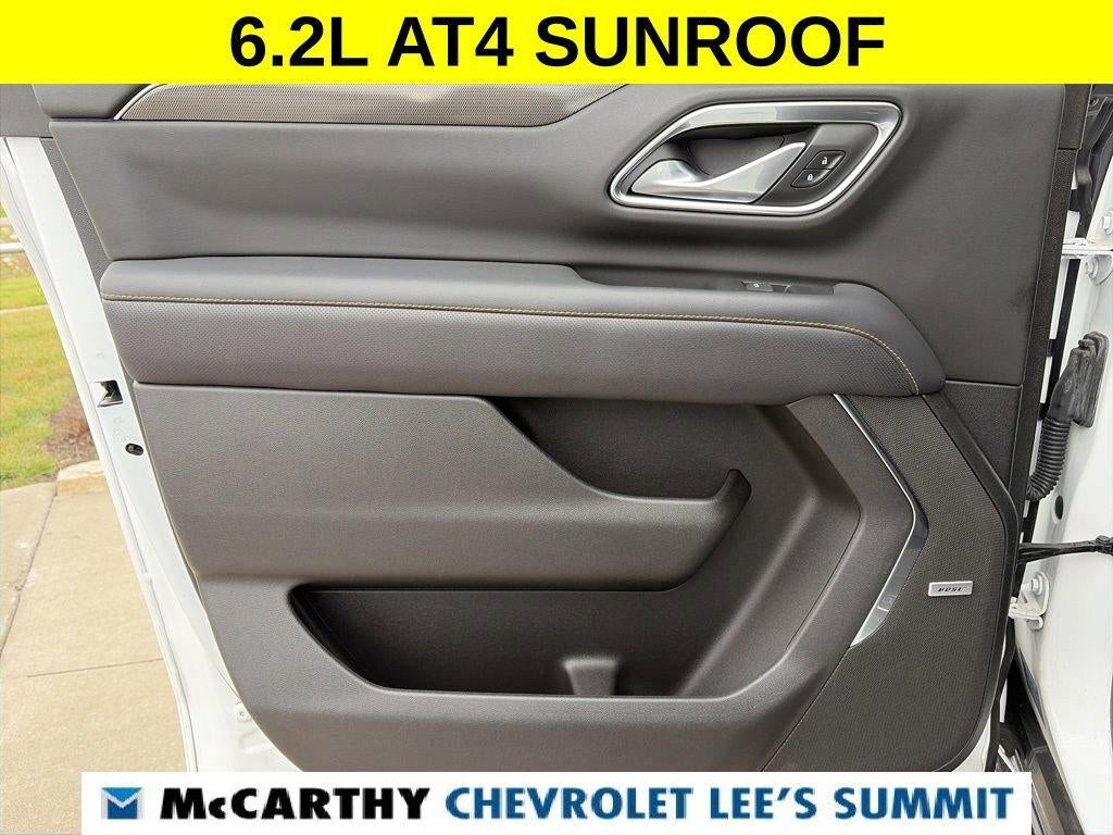 2022 GMC Yukon XL AT4