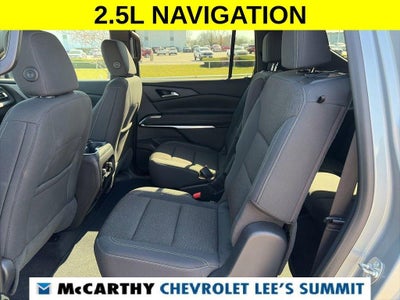 2024 Chevrolet Traverse LT