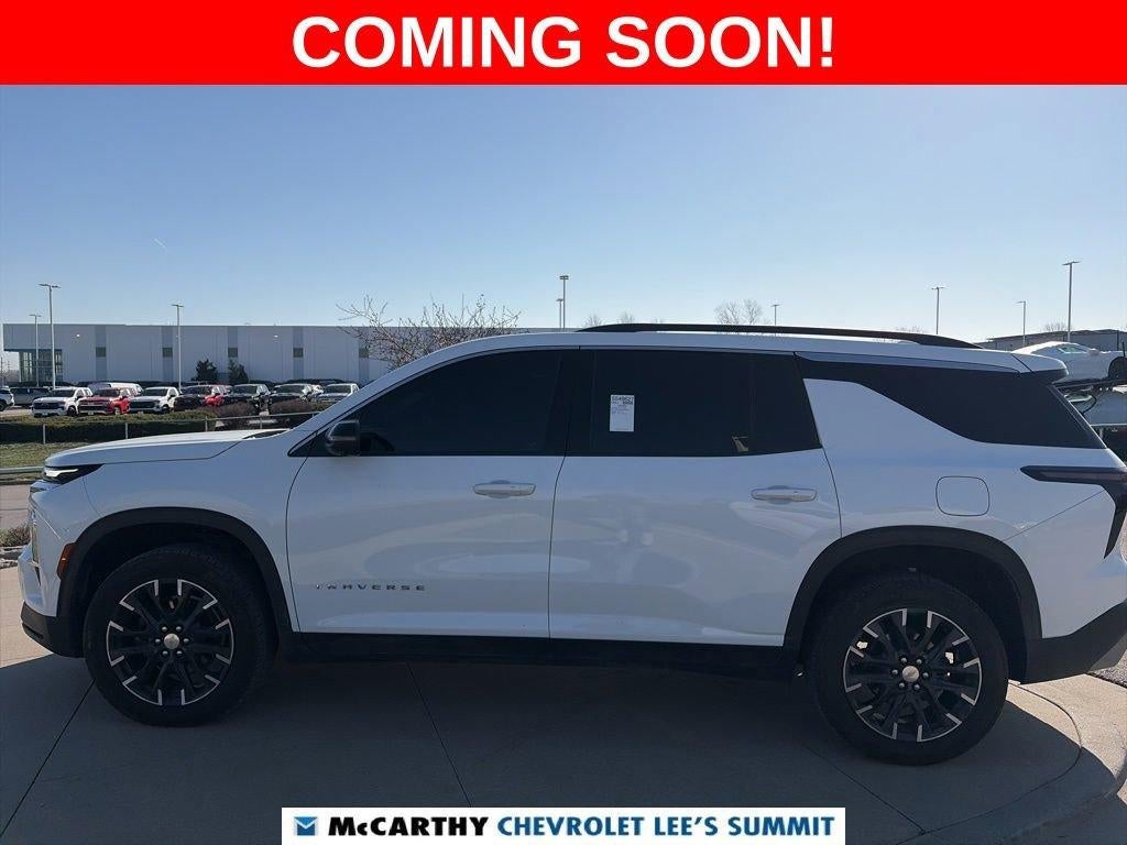 2024 Chevrolet Traverse LT
