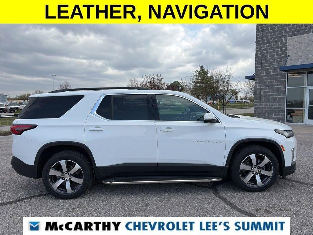 2022 Chevrolet Traverse LT Leather