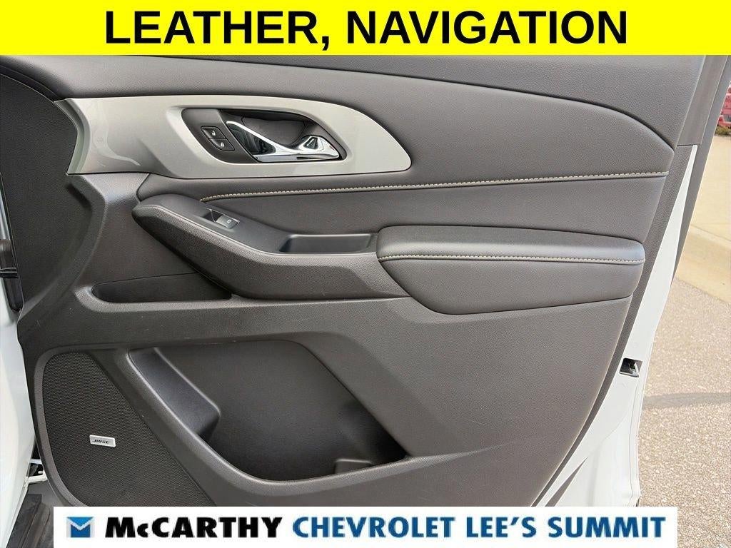 2022 Chevrolet Traverse LT Leather