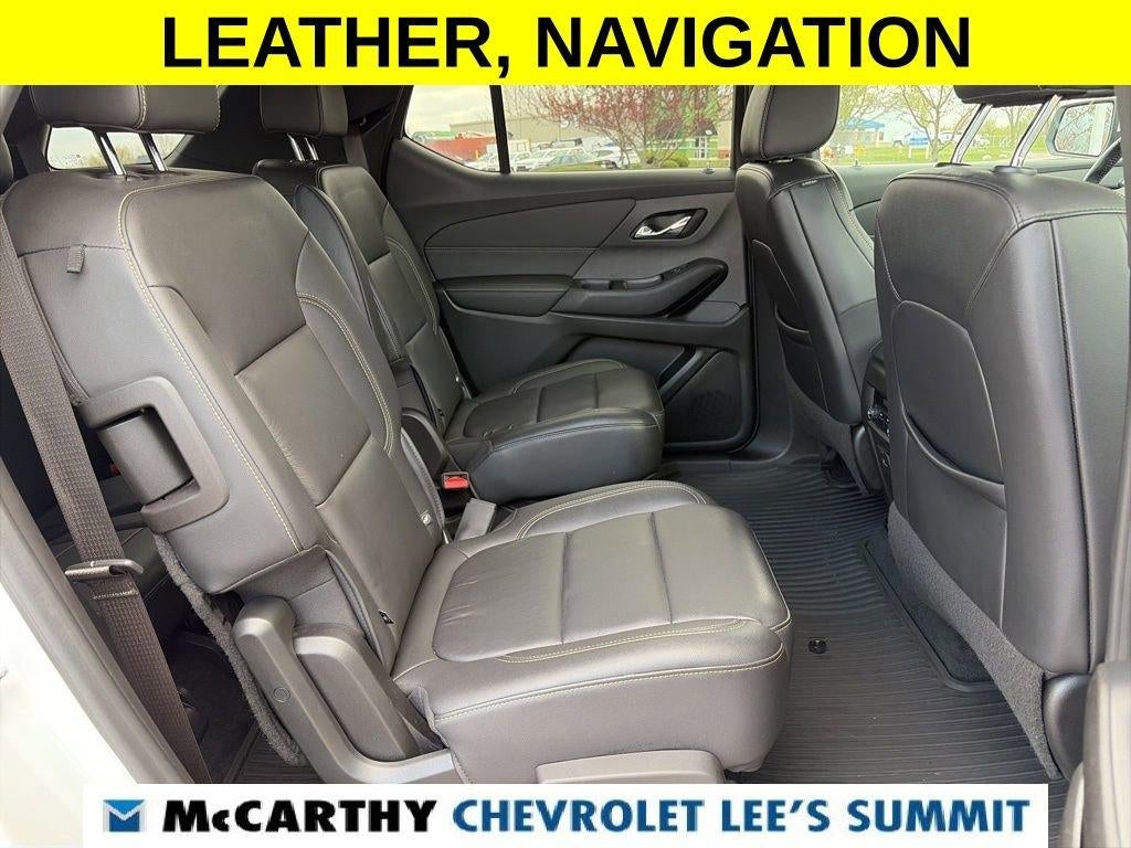 2022 Chevrolet Traverse LT Leather