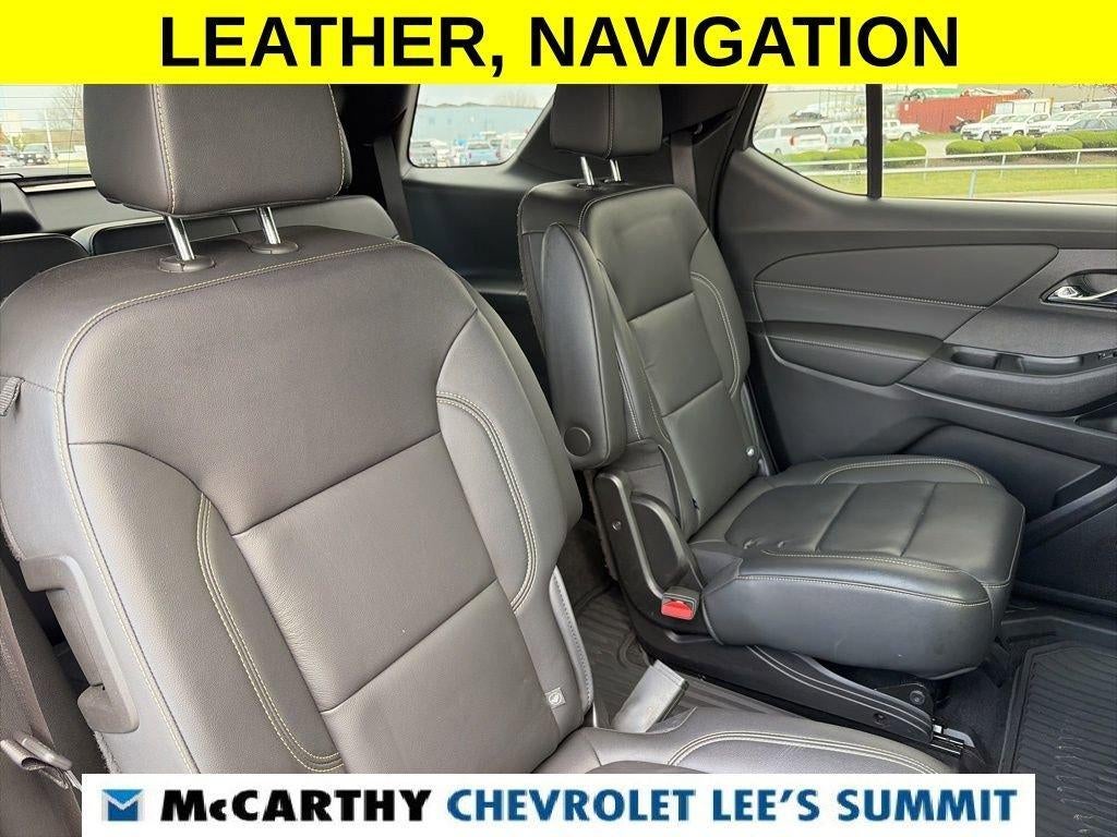 2022 Chevrolet Traverse LT Leather