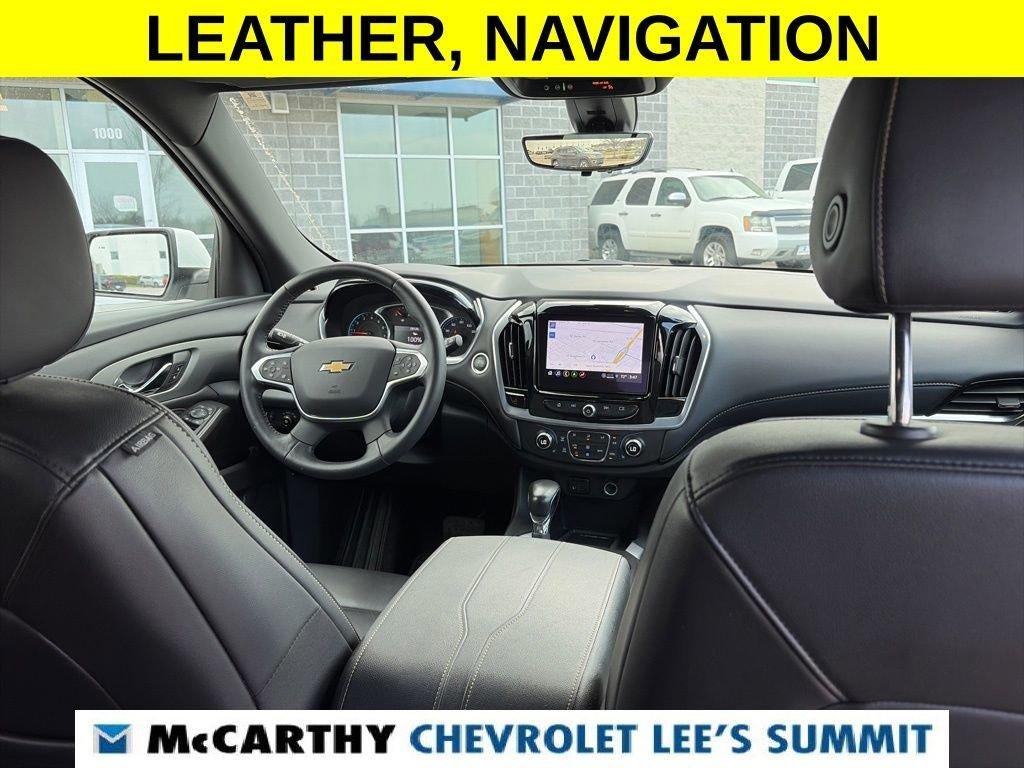 2022 Chevrolet Traverse LT Leather