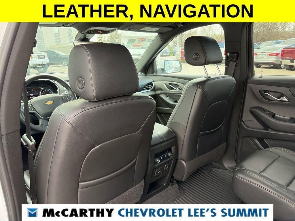 2022 Chevrolet Traverse LT Leather