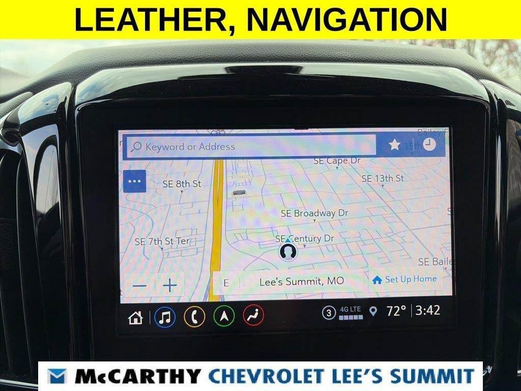 2022 Chevrolet Traverse LT Leather