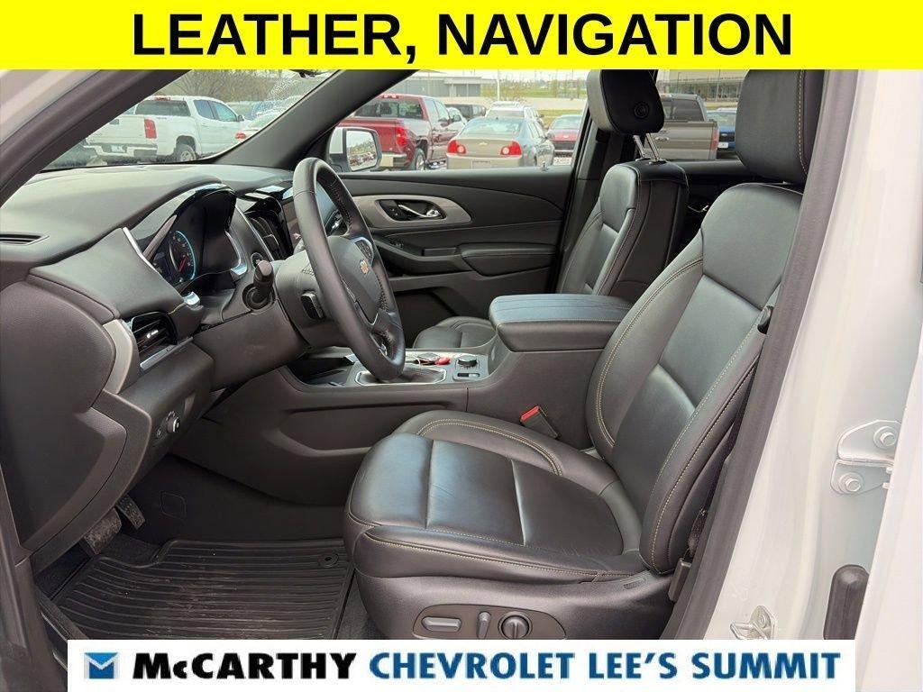 2022 Chevrolet Traverse LT Leather