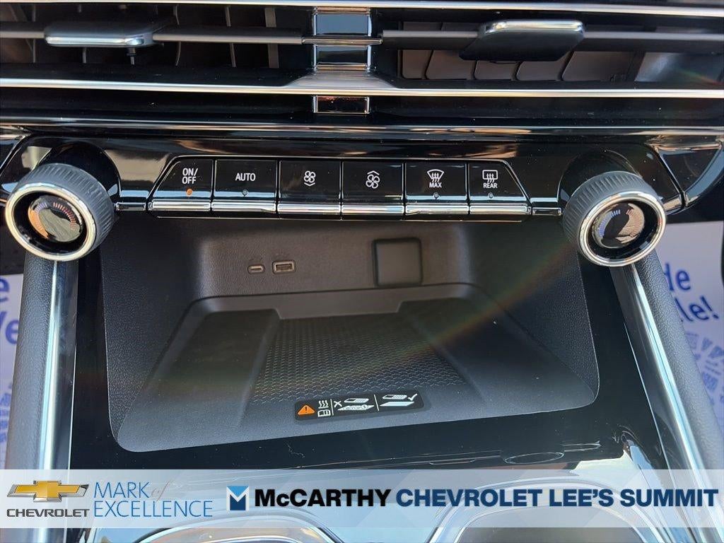 2026 Chevrolet Traverse LT w/2LT