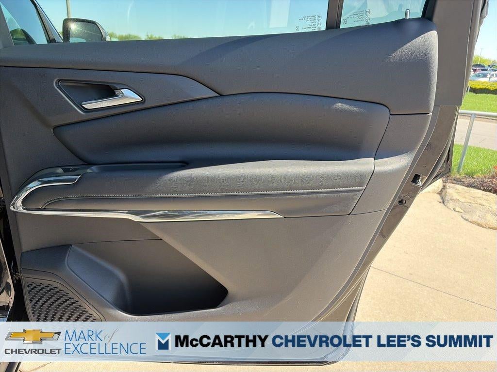 2026 Chevrolet Traverse LT w/2LT