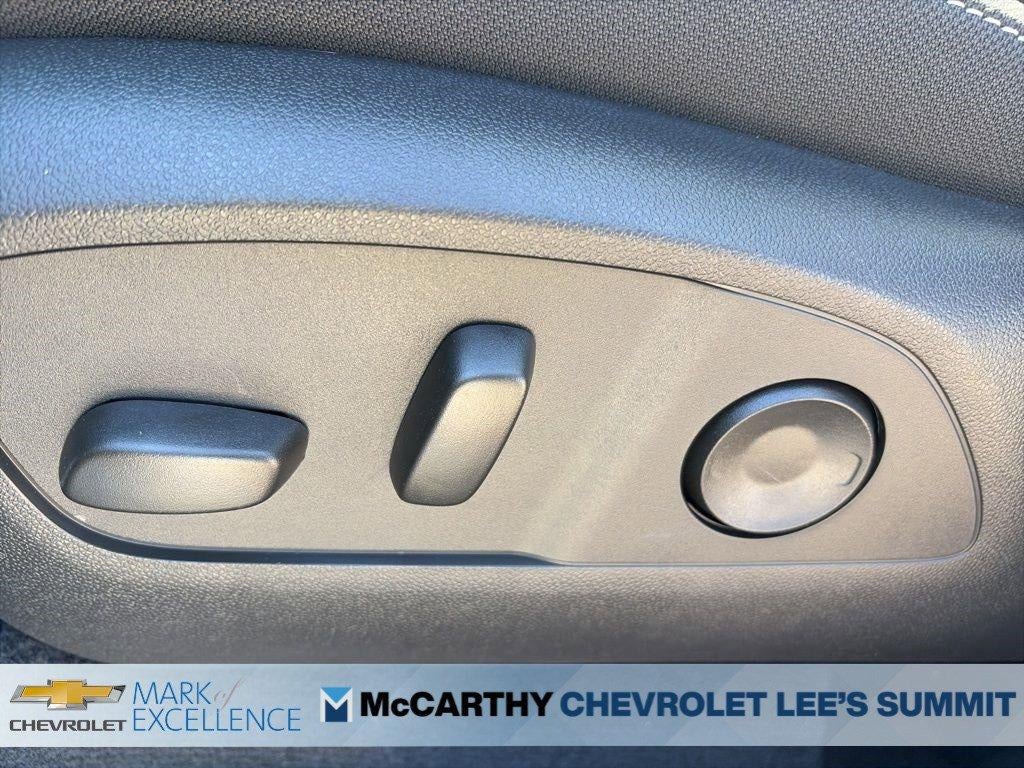 2026 Chevrolet Traverse LT w/2LT