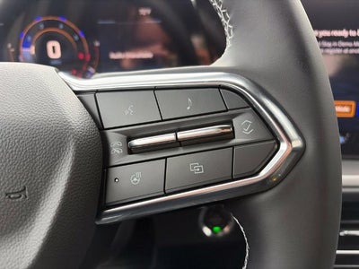 2027 Chevrolet Traverse LT w/2LT