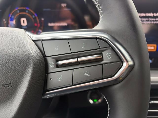 2027 Chevrolet Traverse LT w/2LT