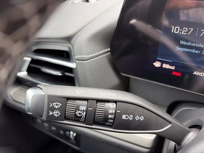 2027 Chevrolet Traverse LT w/2LT