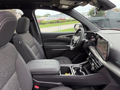 2027 Chevrolet Traverse LT w/2LT