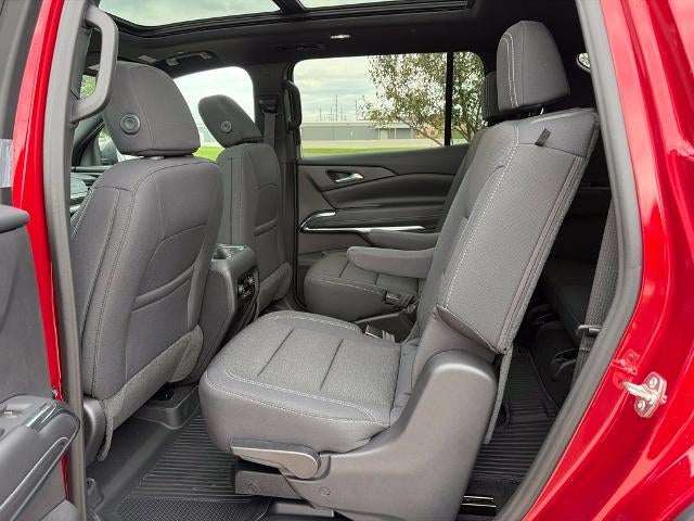 2027 Chevrolet Traverse LT w/2LT
