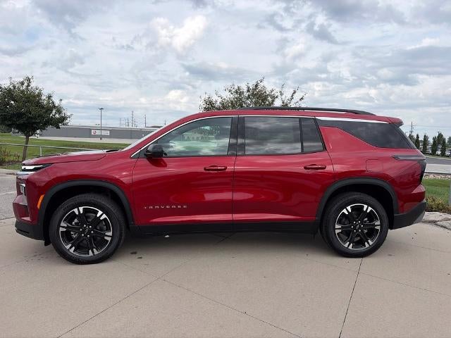 2027 Chevrolet Traverse LT w/2LT