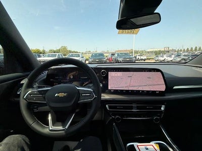 2027 Chevrolet Traverse LT w/2LT