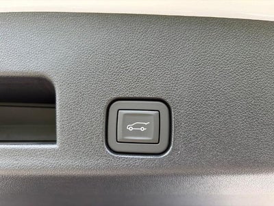 2027 Chevrolet Traverse LT w/2LT