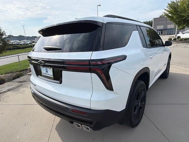 2027 Chevrolet Traverse LT w/2LT