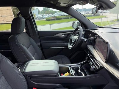 2027 Chevrolet Traverse LT w/2LT