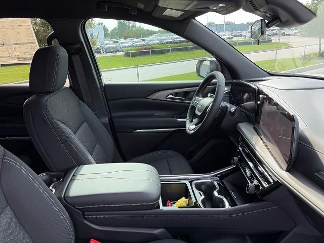 2027 Chevrolet Traverse LT w/2LT
