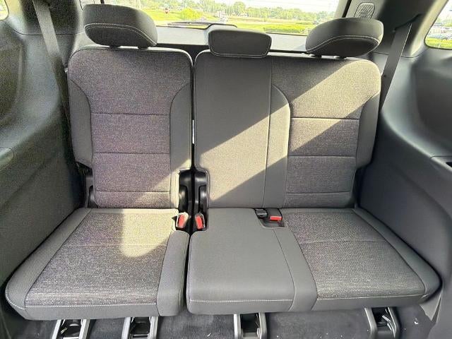 2027 Chevrolet Traverse LT w/2LT