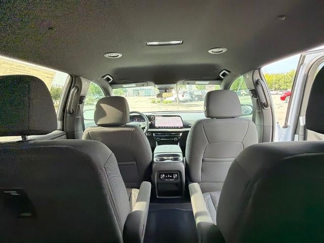 2027 Chevrolet Traverse LT w/2LT