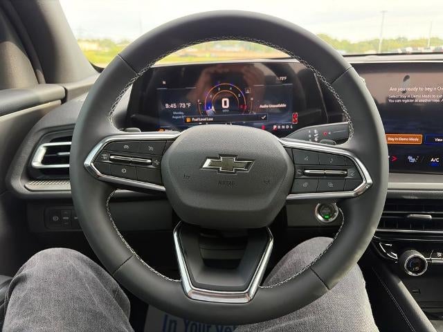 2027 Chevrolet Traverse LT w/2LT
